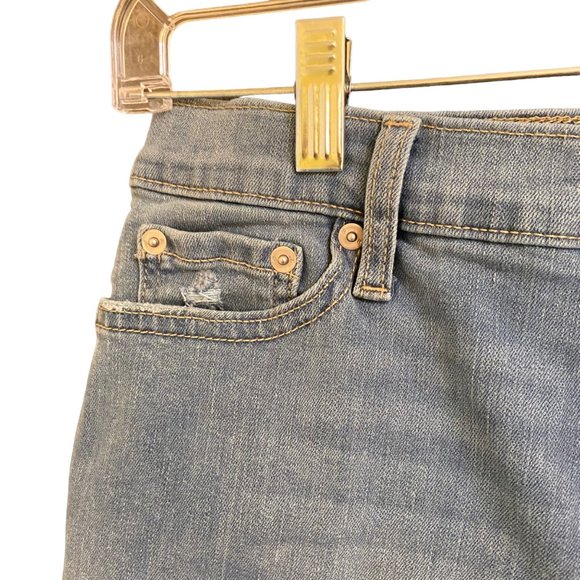 BANANA REPUBLIC DENIM CUT OFF SHORTS LIGHT WASH SZ US 6 - Picture 5 of 6